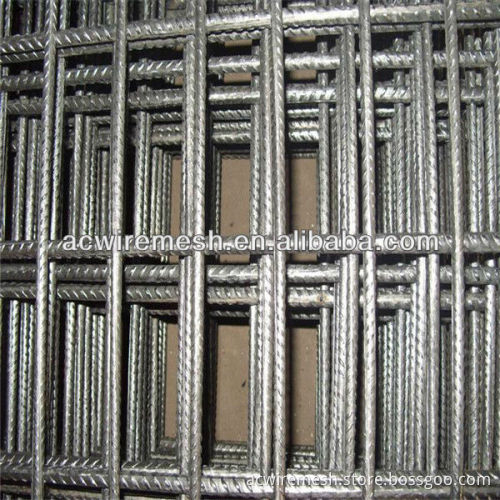 Heavy welded wire mesh panel.